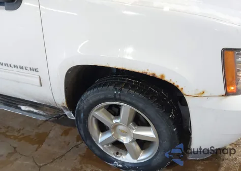 2012 Chevrolet Avalanche 1500 Lt1 из США, поврежденный, VIN 3GNTKFE71CG202854